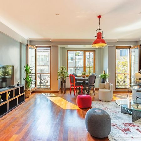 Outstanding Flat With Calming View Nisantasi Apartment Истанбул Екстериор снимка