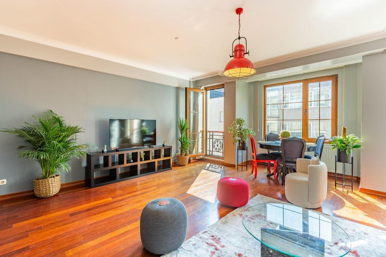 Outstanding Flat With Calming View Nisantasi Apartment Истанбул Екстериор снимка